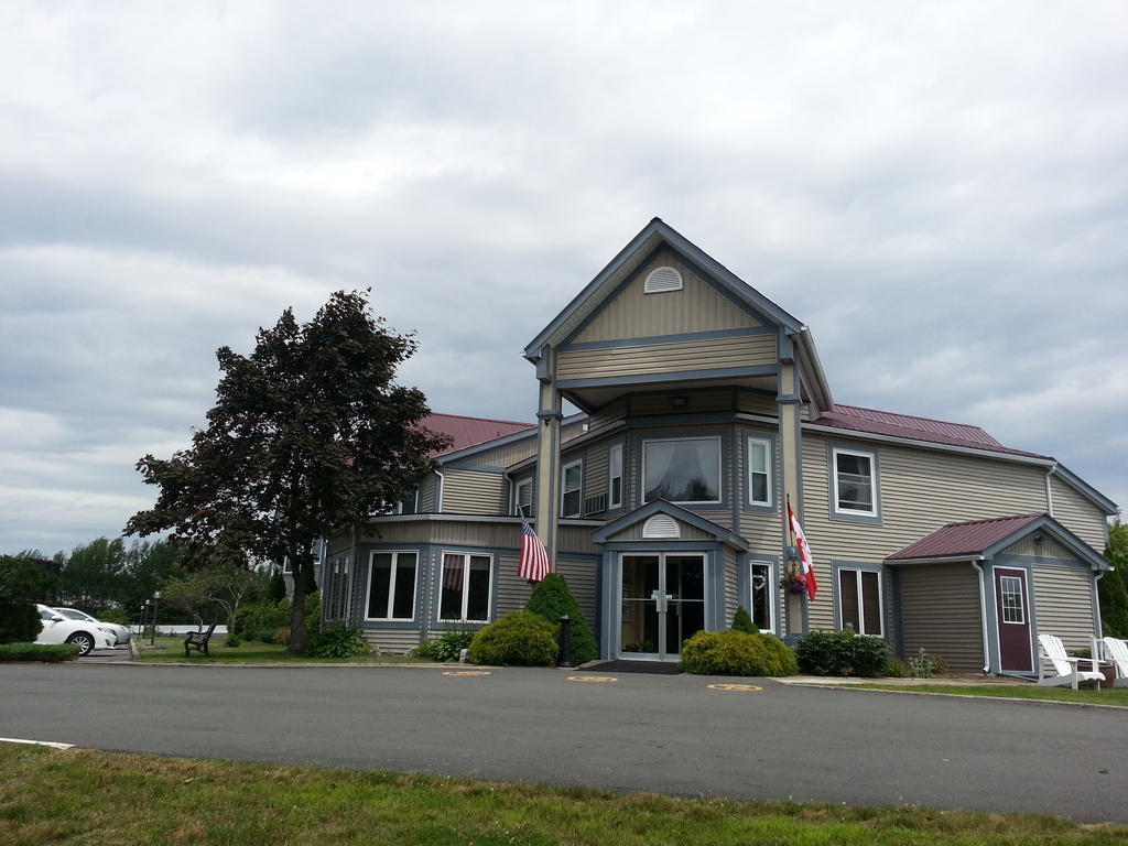 Granite Town Hotel Saint George Eksteriør billede